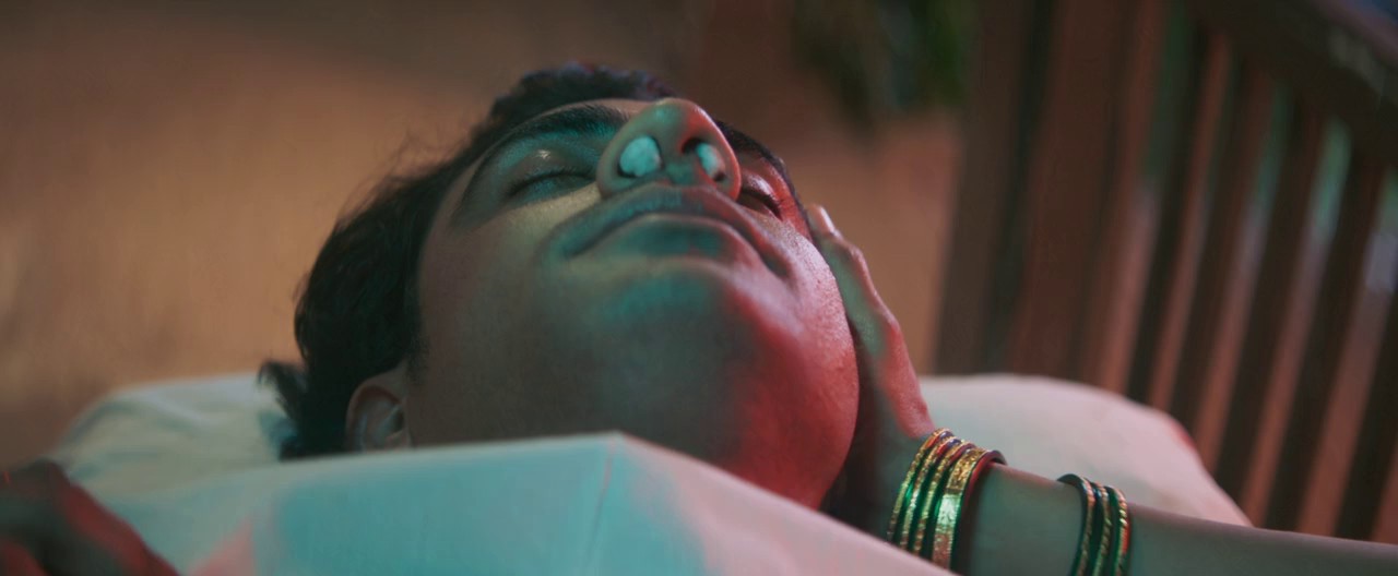 Babu (2024) WEBRip Hindi 720p AVC HE-AAC 2.0 ESub.mkv.0002